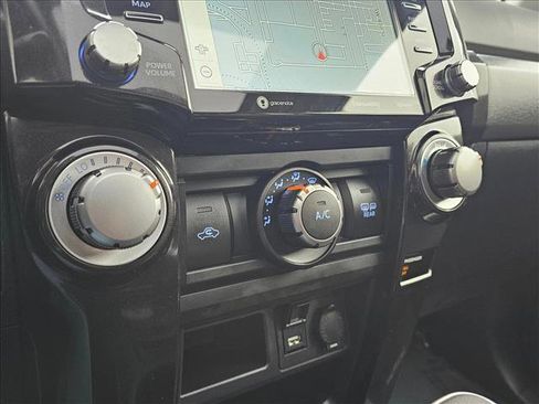 Used 2022 Toyota 4Runner TRD Off-Road Premium image 27