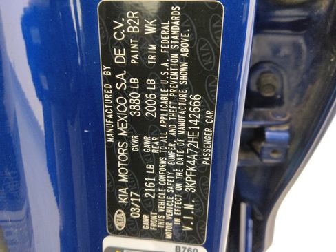 Used 2017 Kia Forte LX image 33