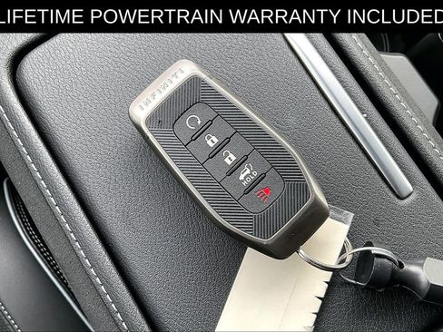 Certified 2025 INFINITI QX80 Luxe image 13