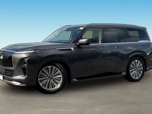 Certified 2025 INFINITI QX80 Luxe AWD/4WD image 3