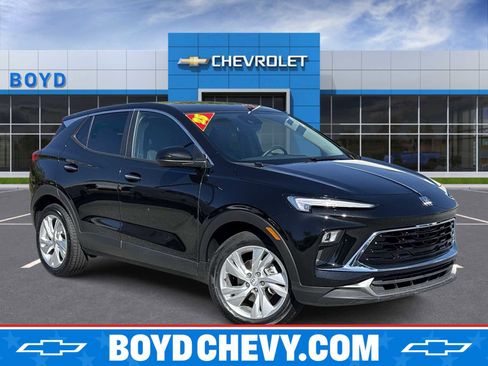 Used 2025 Buick Encore GX Preferred FWD image 1