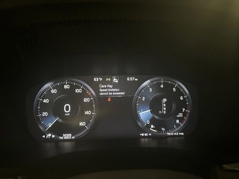 Used 2021 Volvo XC60 T5 Inscription w/ Advanced Package image 8