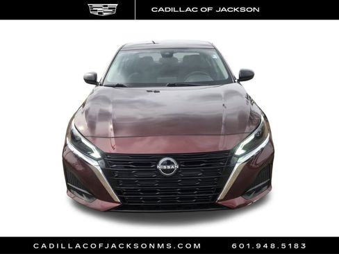 Used 2025 Nissan Altima 2.5 SV image 23