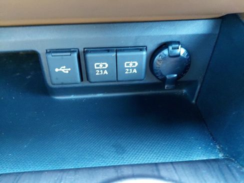 Used 2020 Toyota Highlander Platinum image 43