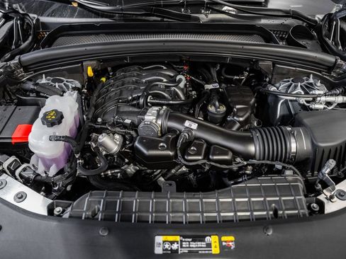 New 2025 Jeep Grand Cherokee Altitude image 17