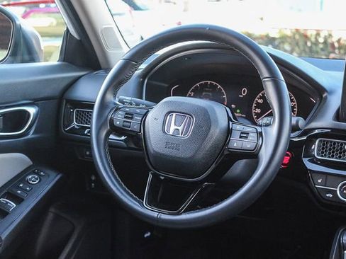 Used 2023 Honda Civic EX image 19