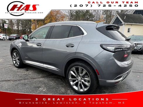 Used 2021 Buick Envision Avenir w/ Technology Package II image 4