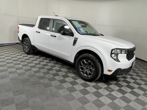 Used 2026 Ford Maverick XLT w/ 4K Tow Package AWD/4WD image 7