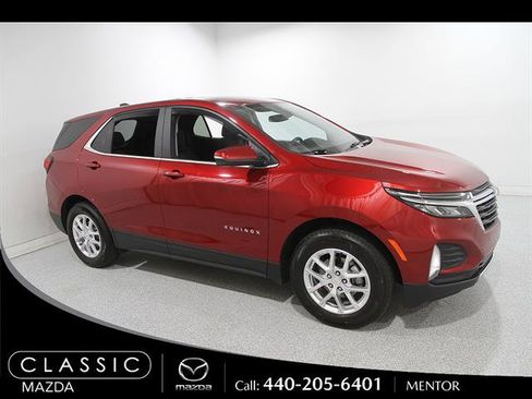 Used 2024 Chevrolet Equinox LT FWD image 1
