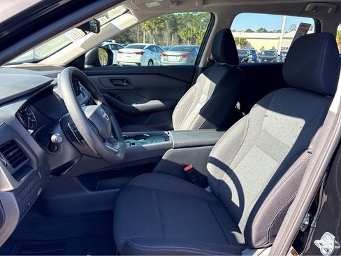 New 2026 Nissan Rogue S FWD image 18