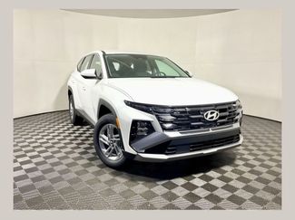 New 2026 Hyundai Tucson SE video 1
