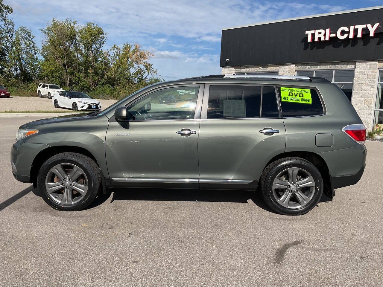 Used 2013 Toyota Highlander Limited AWD/4WD image 3