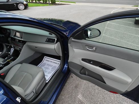 Used 2016 Kia Optima EX FWD image 21