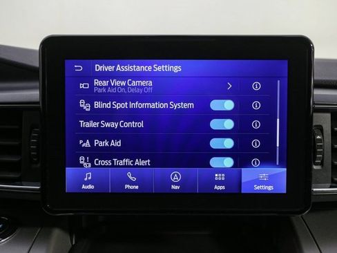 Used 2022 Ford Explorer XLT w/ Equipment Group 202A image 26