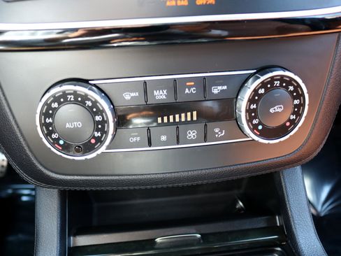 Used 2018 Mercedes-Benz GLE 43 AMG 4MATIC image 47