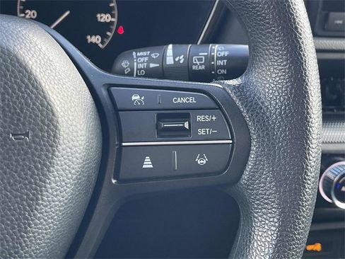 Used 2023 Honda CR-V EX image 9