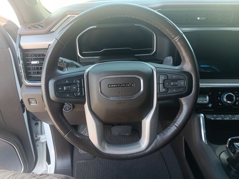 Used 2022 GMC Sierra 1500 Denali AWD/4WD image 15