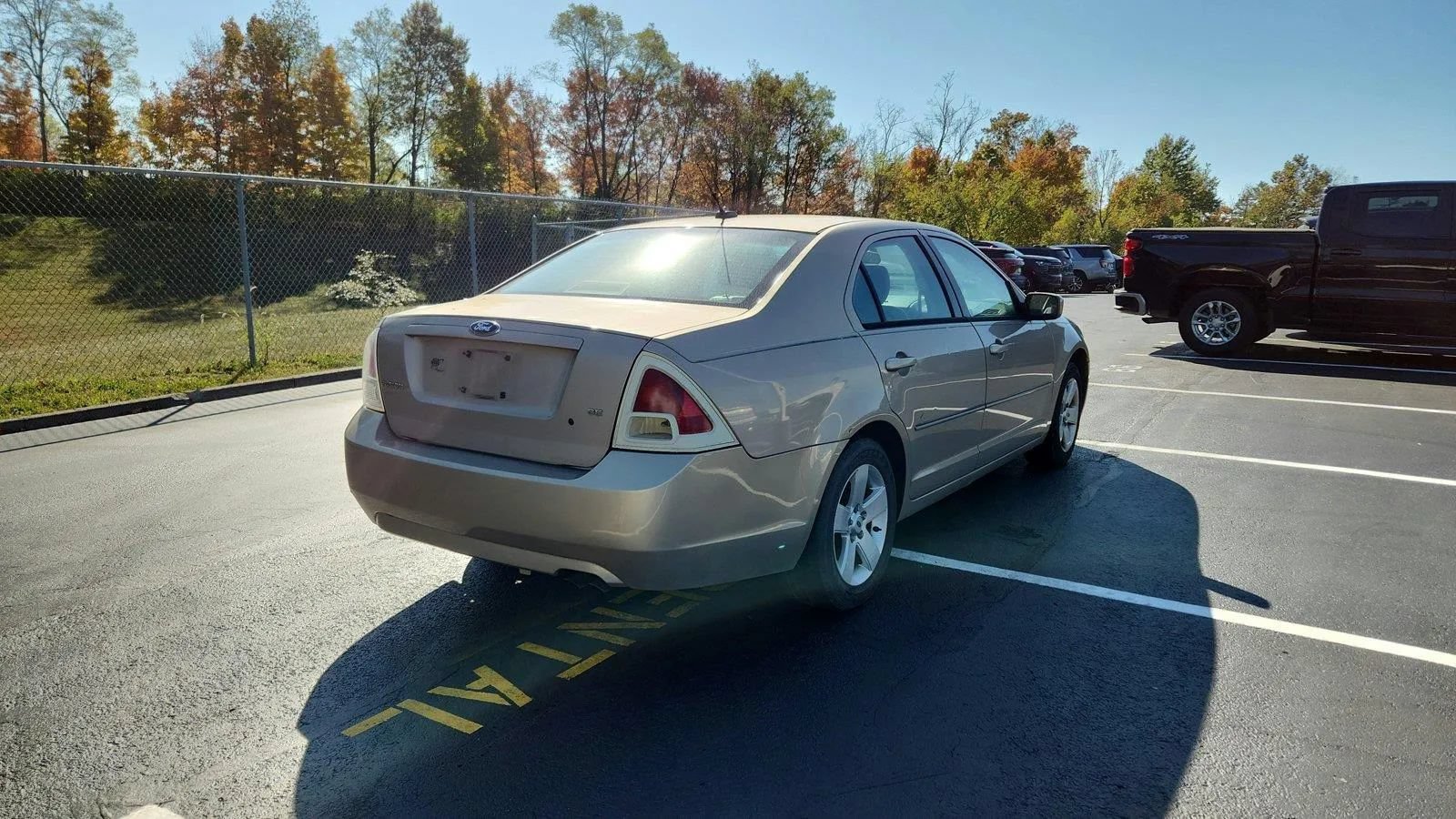 Used 2007 Ford Fusion SE FWD image 8