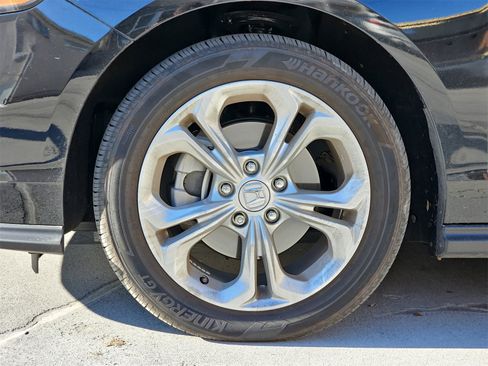 Used 2023 Honda Accord LX image 11