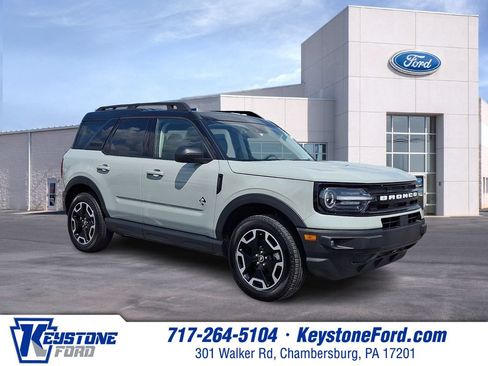 Certified 2024 Ford Bronco Sport Outer Banks w/ Tech Package AWD/4WD image 1