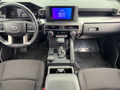 Certified 2025 Toyota 4Runner SR5 image 10