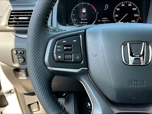 New 2025 Honda Ridgeline TrailSport+ image 18