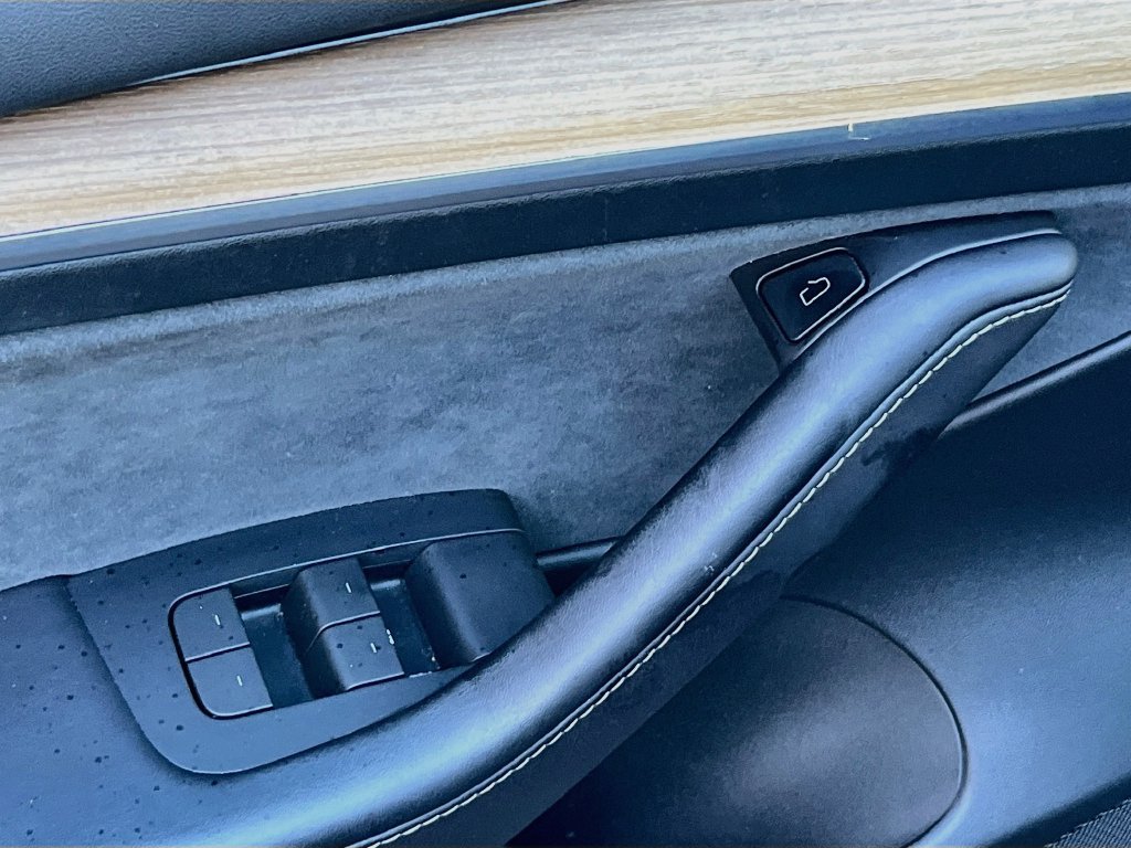 Used 2023 Tesla Model 3 Performance AWD/4WD image 17