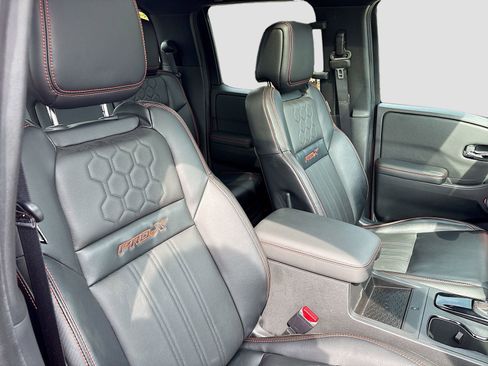 Used 2024 Nissan Frontier Pro-X w/ Pro Premium Package image 29