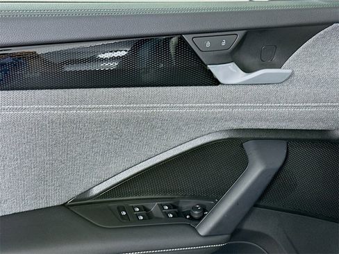 New 2025 Volkswagen Tiguan S image 21