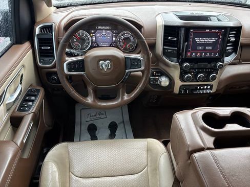 Used 2019 RAM 1500 Laramie AWD/4WD image 24