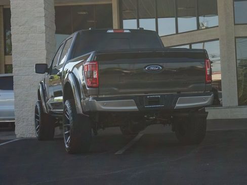 Used 2022 Ford F150 XLT w/ Equipment Group 302A High AWD/4WD image 4
