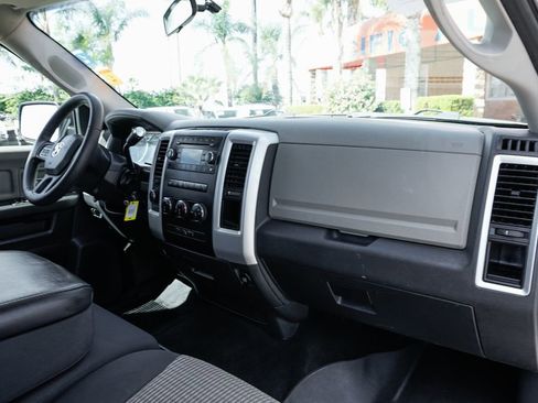 Used 2012 RAM 2500 SLT image 34