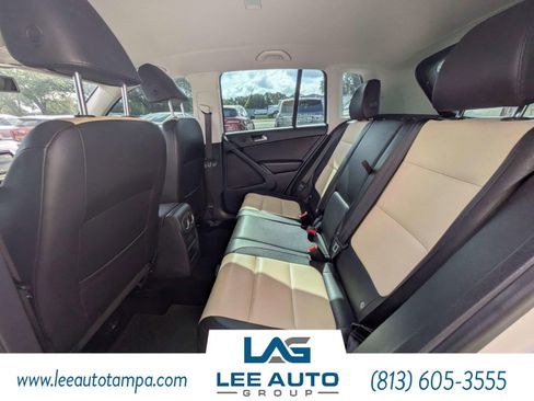 Used 2017 Volkswagen Tiguan S FWD image 12