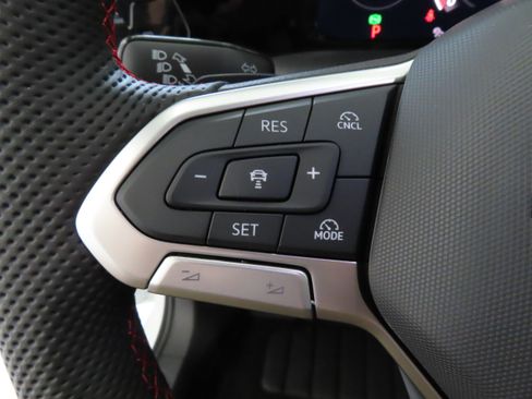 New 2026 Volkswagen GTI SE FWD image 13