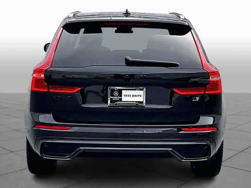 Used 2024 Volvo XC60 T8 Ultimate image 4