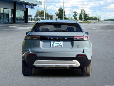 New 2026 Honda Prologue Touring image 8