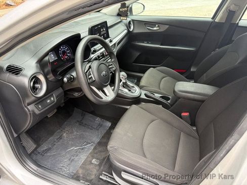 Used 2019 Kia Forte LXS image 11