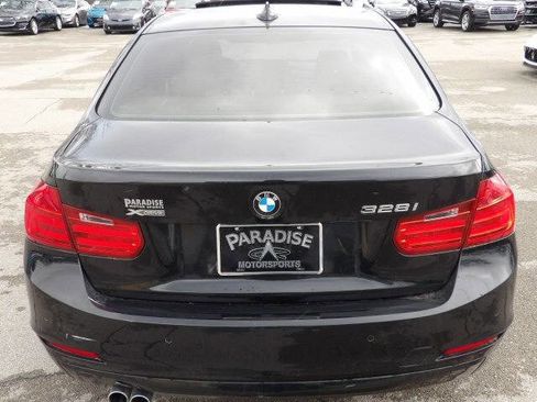 Used 2015 BMW 328i xDrive Sedan w/ Premium Package image 4