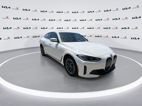 Used 2024 BMW i4 xDrive40i AWD/4WD image 2