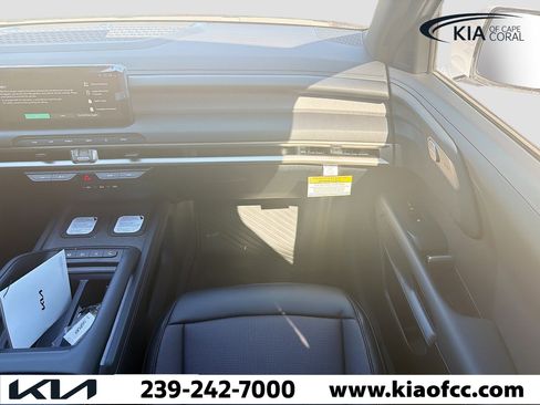 New 2027 Kia Telluride S image 19