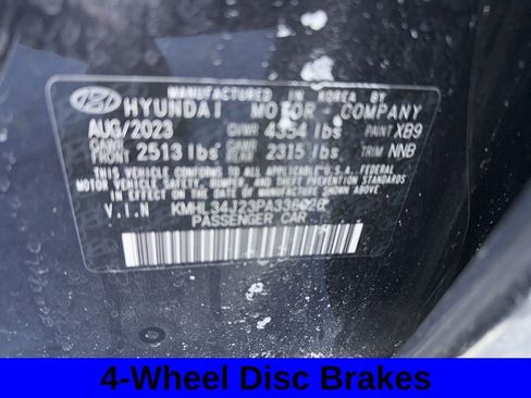 Used 2023 Hyundai Sonata Limited w/ Preferred Accessory Package image 15