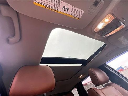 Used 2012 Jeep Grand Cherokee Overland w/ Mopar Chrome Edition Group image 22