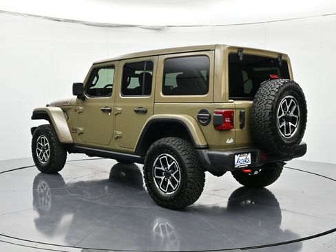 New 2026 Jeep Wrangler Unlimited Rubicon w/ Steel Bumper Group image 7