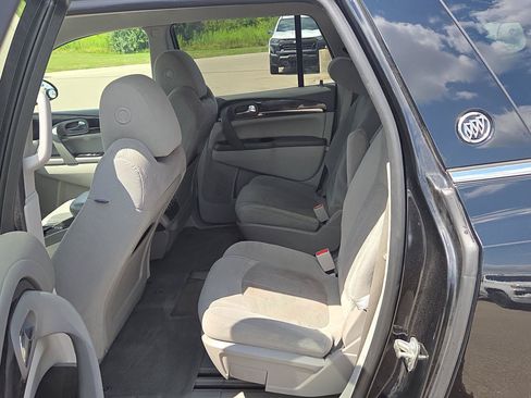 Used 2017 Buick Enclave Convenience FWD image 13