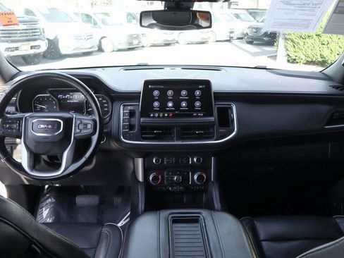 Used 2021 GMC Yukon SLT image 29