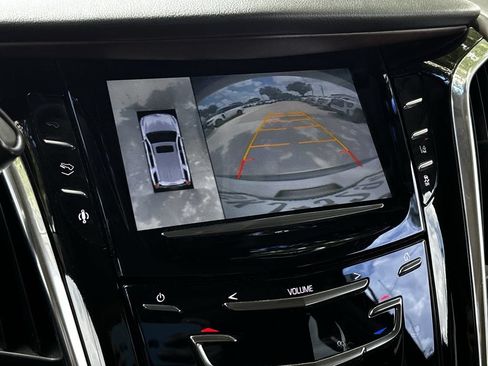 Used 2015 Cadillac Escalade Luxury RWD image 18