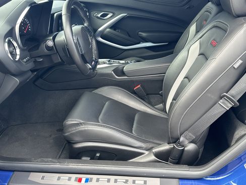 Used 2022 Chevrolet Camaro SS image 9