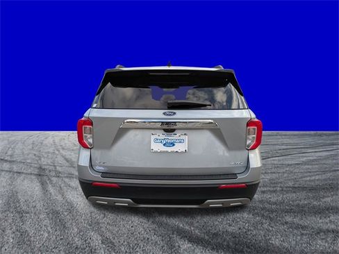 Certified 2023 Ford Explorer XLT w/ Equipment Group 202A image 5