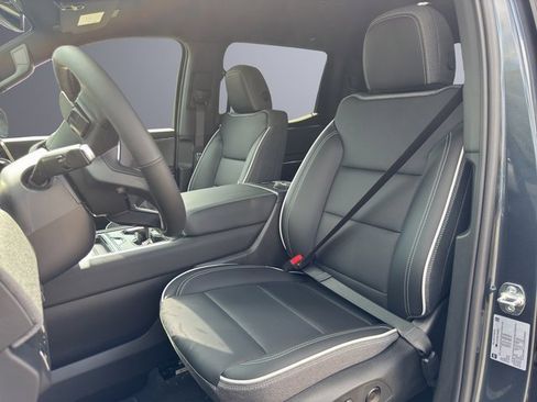 New 2026 GMC Sierra EV Elevation image 14