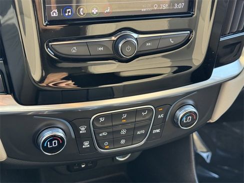 Certified 2022 Chevrolet Traverse LS image 14